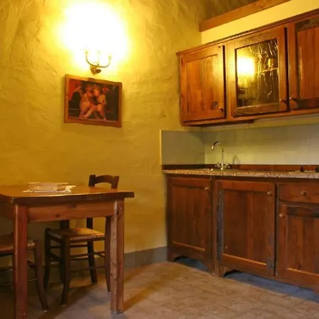Podere Pian De' Cortini Farm stay