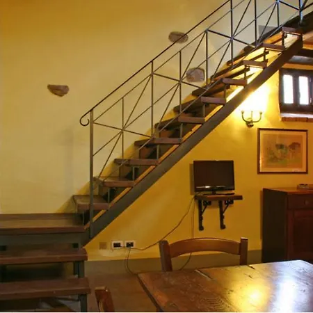 Podere Pian De' Cortini 팜스테이 *